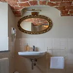 Cascina Baronina 3*