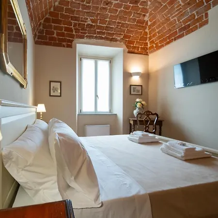 Cascina Baronina Bed & Breakfast Terruggia
