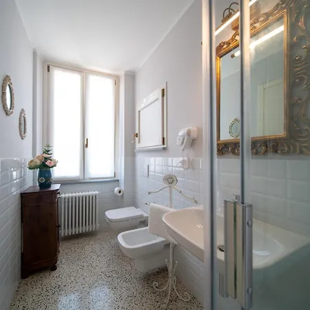 Cascina Baronina 3*