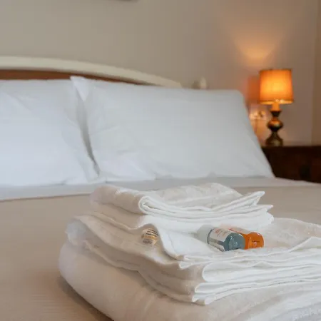 Cascina Baronina Bed & Breakfast *