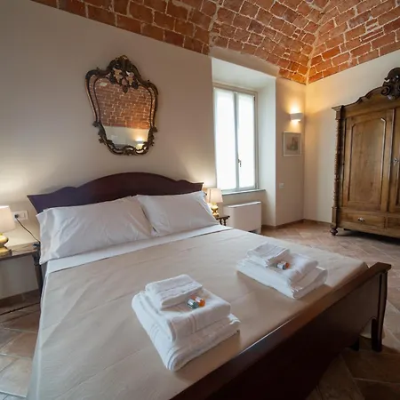 Cascina Baronina Bed & Breakfast *