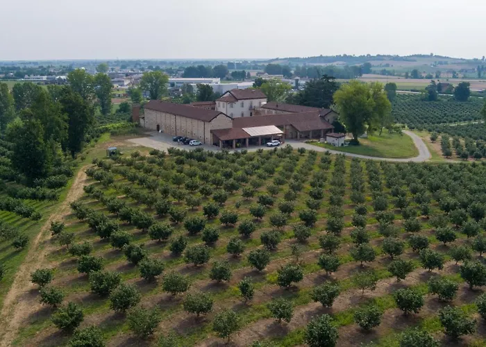 فندق مبيت وإفطار Cascina Baronina