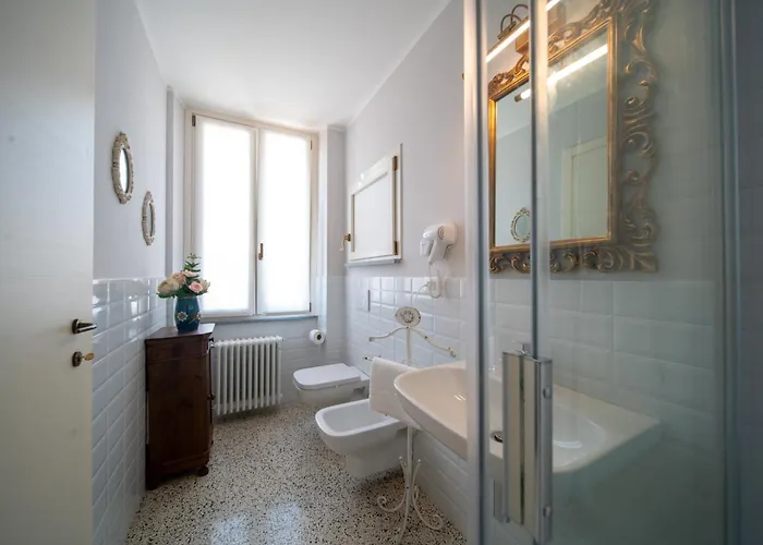 Cascina Baronina 3*